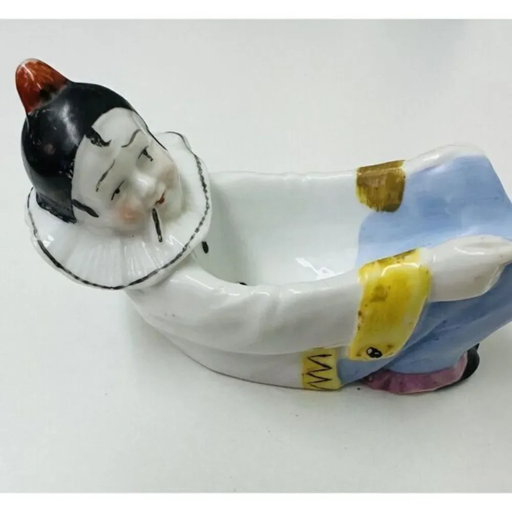 Vintage porcelain Pierrot Clown Pipe Rest/Holder Made by Sitzendorf‎ of Germany